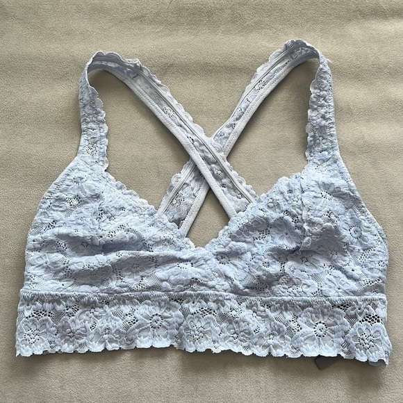 aerie Other - Aerie size M lace, lined bra with crisscross straps in back, barely used